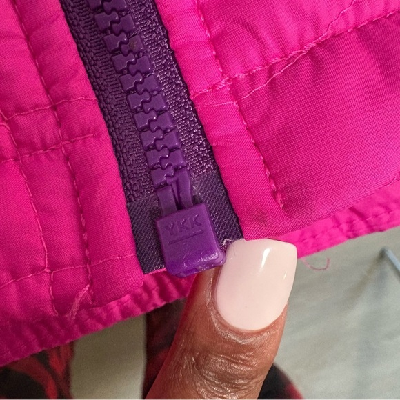 The North Face Fuchsia Women's Ski Jacket - Picture 10 of 11
